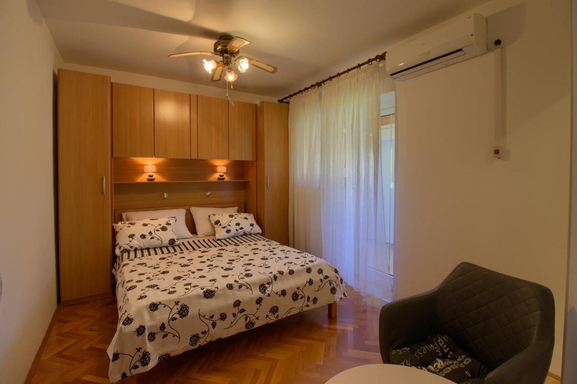 Apartments Sosic II Ровинь Экстерьер фото