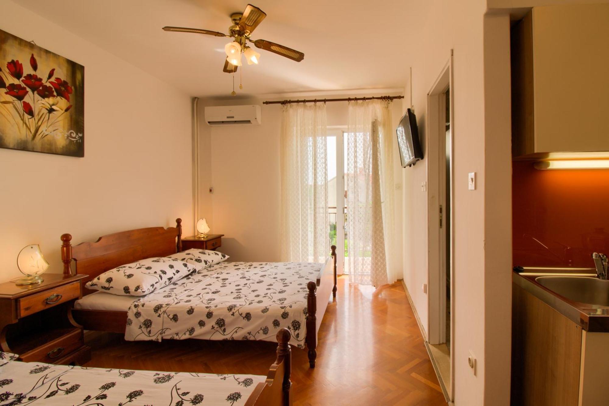 Apartments Sosic II Ровинь Экстерьер фото
